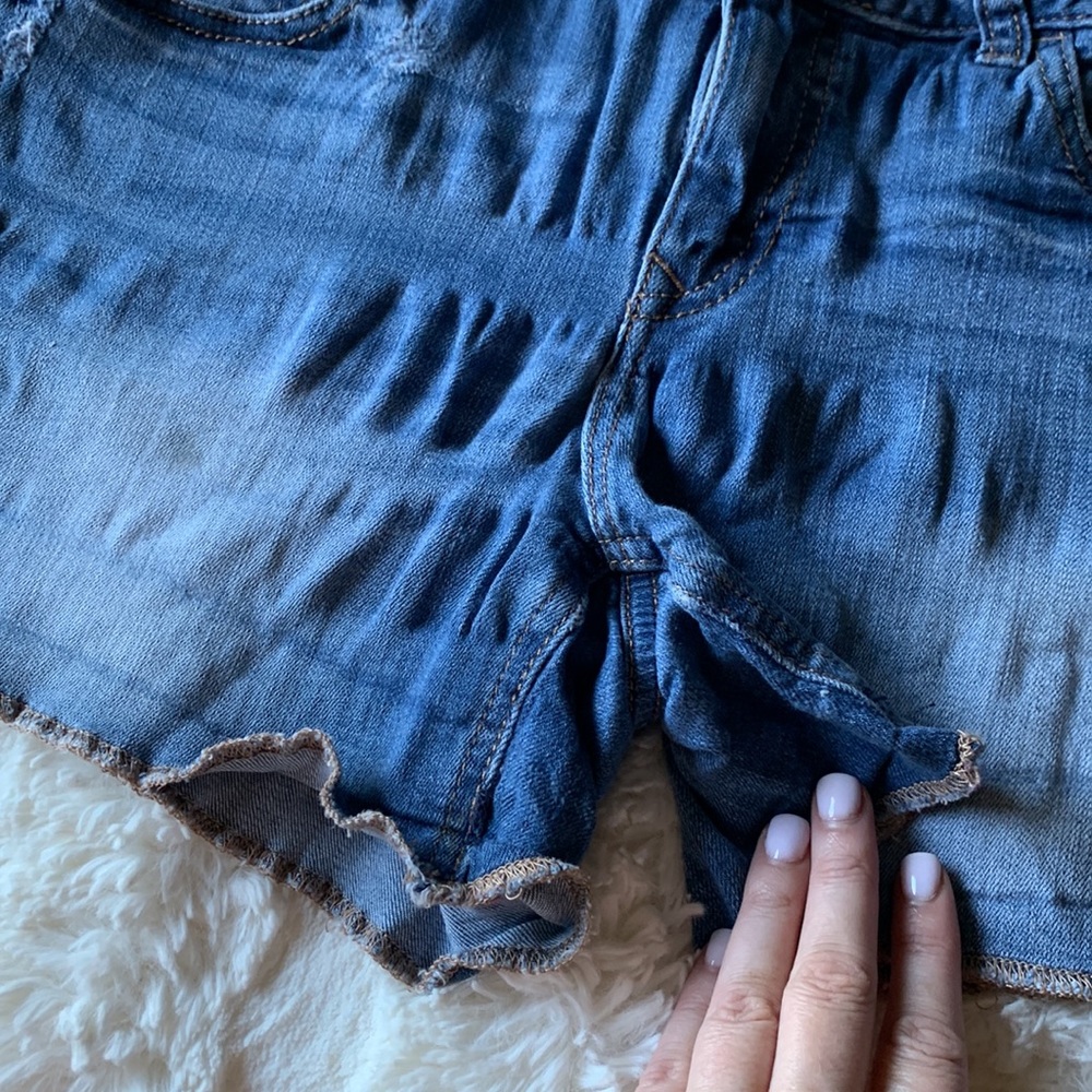Express denim jean shorts - Picture 2 of 5